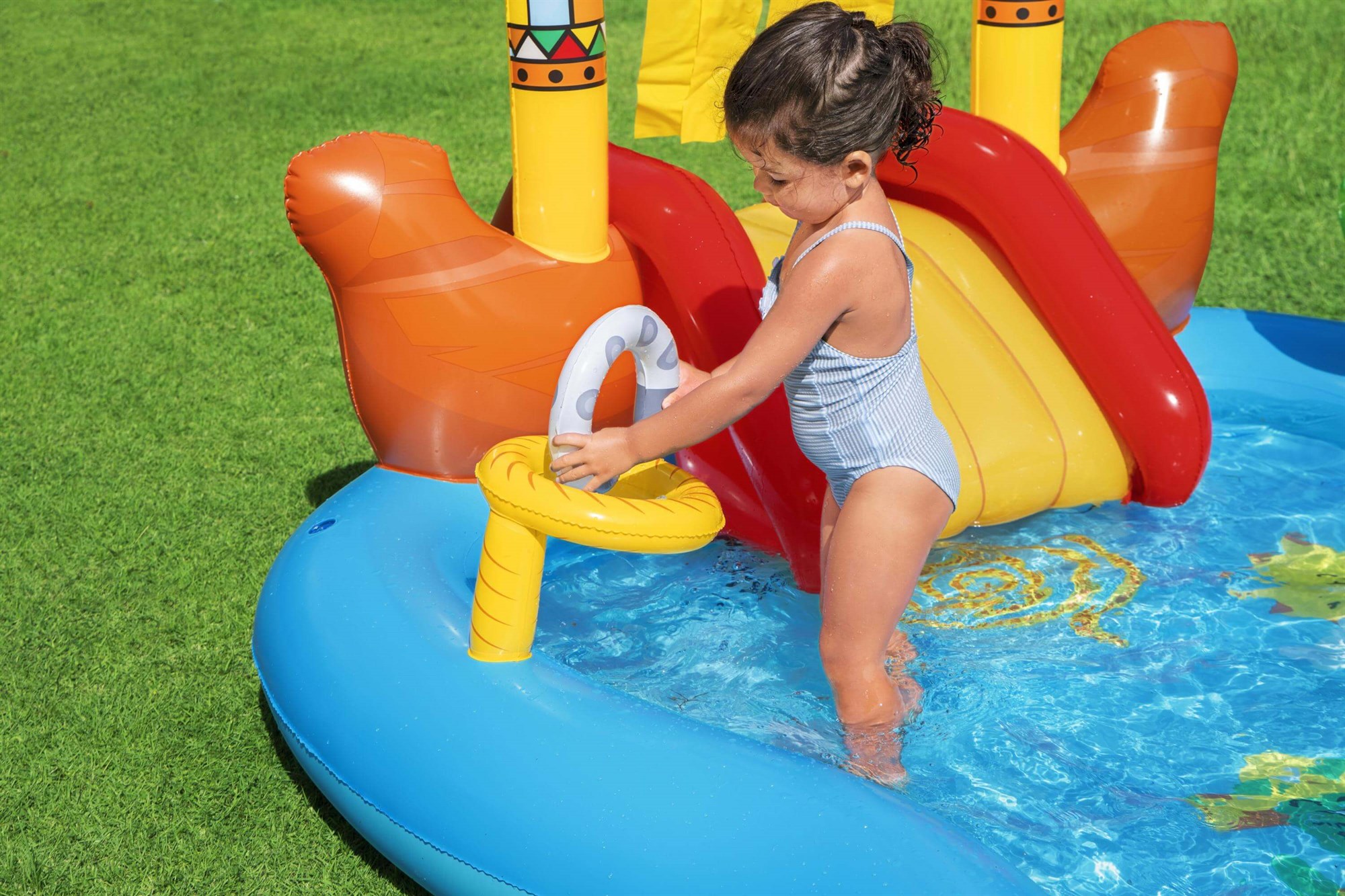 small swimming pool for toddlers